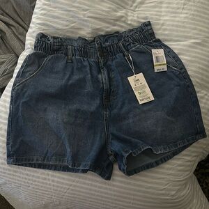 Kensie Jeans — The Paper-bag High Rise Short